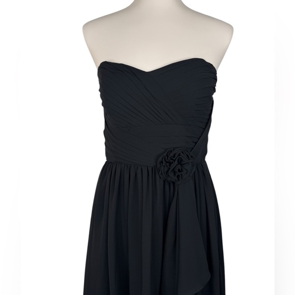Bari Jay Empire Waist Gown Pleated Detail with Ruffle Prom Dress size 8 Black - Picture 4 of 12